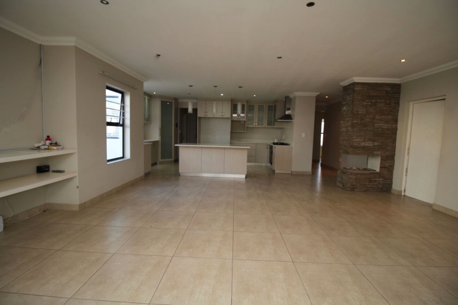 3 Bedroom Property for Sale in Blue Lagoon Western Cape